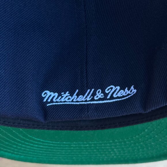 MITCHELL & NESS NEW YORK YANKEES MLB TOPPS COLLAB FAUX WOOD BILL HAT Blue NEW - Picture 7 of 7